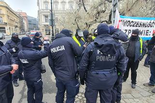 Protest taksówkarzy w Warszawie