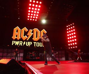 Koncert AC/DC w Warszawie (4.07.2025) - część druga. Organizatorem koncertu jest Live Nation