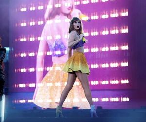 Taylor Swift pierścionek