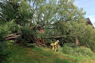 Nawałnice w Małopolsce. Intensywne burze i ulewne deszcze spowodowały podtopienia i wzrost poziomu wód w rzekach