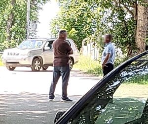 Kobieta zastrzelona na parkingu przy szkole. Znaleziono też ciało jej męża