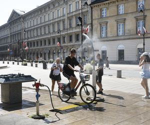 ak warszawiacy radzą sobie z upałem? Żar leje się z nieba