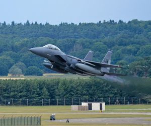 Amerykanie wycofują F-15 z Wielkiej Brytanii. Zastąpią je F-35 z bronią jądrową?
