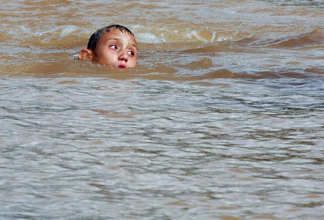 Brazylia: Powódź i lawiny błotne zabiły już ponad 500 osób