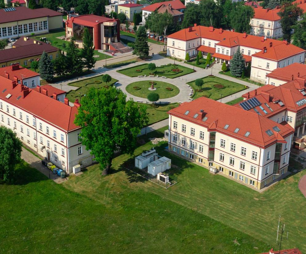Ratownictwo medyczne w PWSTE w Jarosławiu! Zostań ekspertem w ratowaniu życia!