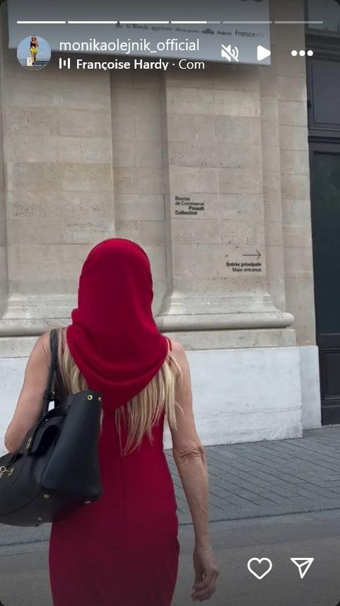 Monika Olejnik pręży biust w wydekoltowanej sukni. Co za sylwetka!