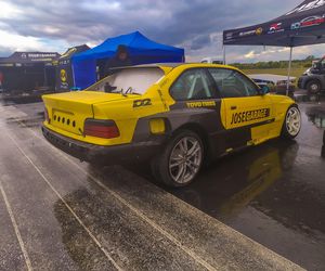 SkillZone Festiwal - motoryzacyjne emocje na lotnisku w Mielcu