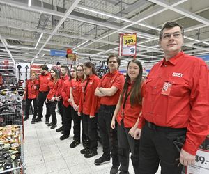 Wielkie otwarcie sklepu szwedzkiego giganta w Warszawie. Były gigantyczne promocje i długie kolejki