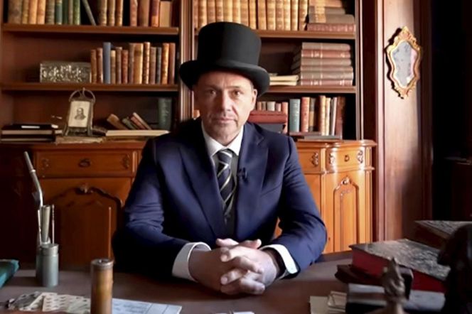 Trzaskowski bawi się w Wokulskiego