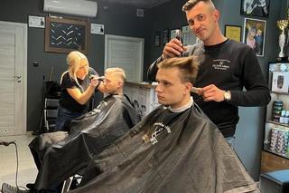 Barber z Kielc pobił rekord Guinessa! Michał Prędota odniósł ogromny sukces. Kim jest? 