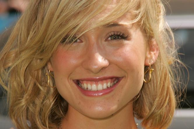 Allison Mack - Hotplota.pl