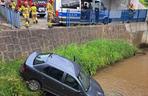 Skoda zanurkowała w Wątoku. Utrudnienia na ważnej trasie wylotowej z Tarnowa