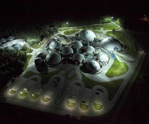 Alvernia Planet w Nieporazie w gminie Alwernia