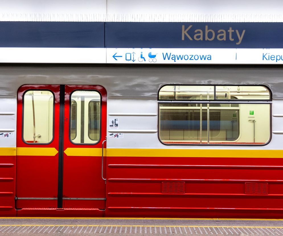 Stacja metra Kabaty na 1. linii metra warszawskiego