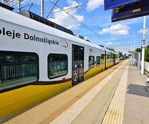 Jak tanio podróżować w długi weekend? Pociągiem po Dolnym Śląsku za mniej niż 30 zł!