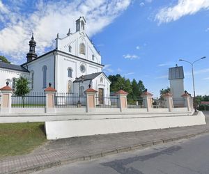 Grodzisko Dolne. W tej wsi na Podkarpaciu odkryto ślady osadnictwa z okresu 12 tys. l.p.n.e. Według legendy założył ją Bolesław Chrobry