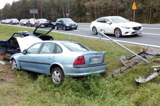 Tragedia na drodze! Nie żyje mężczyzna. Kobieta i dwoje dzieci w szpitalu