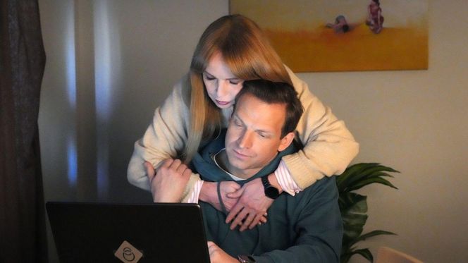 Barwy szczęścia odc. 3247. Agnieszka (Katarzyna Tlałka), Łukasz (Michał Rolnicki)