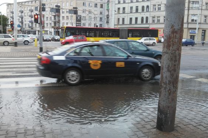 IMGW ostrzega! Opady deszczu na Dolnym Śląsku mogą być naprawdę intensywne