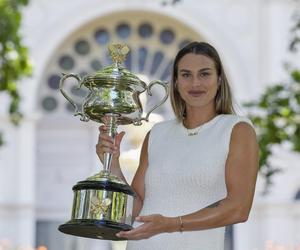 Aryna Sabalenka świętuje zwycięstwo w Australian Open