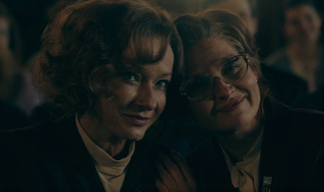 Stulecie Winnych 4, odc. 52: Ania (Urszula Grabowska), Mania (Magdalena Walach) 