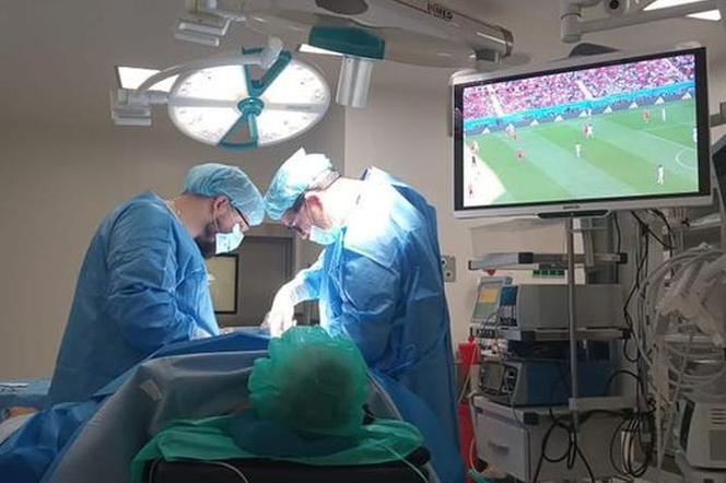 Szpital MSWiA w Kielcach. Kibic oglądał mecz mundialu w trakcie zabiegu