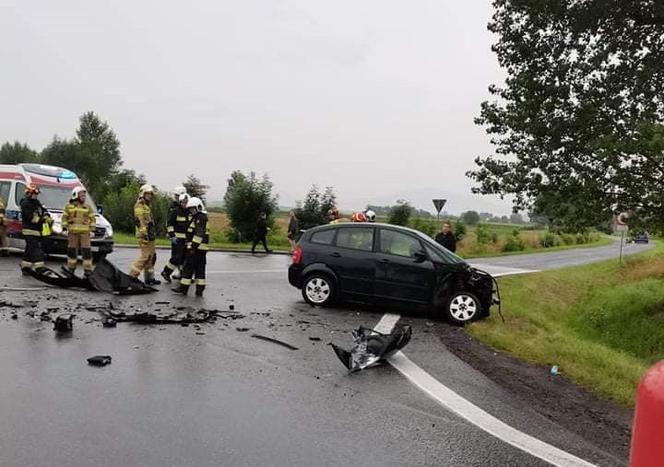Groźny wypadek na krajowej „ósemce” pod Wrocławiem