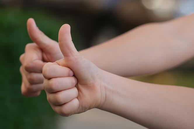 Bohaterska postawa małżeństwa z Tarnobrzega: Bronili nastolatki, zostali dotkliwie pobici