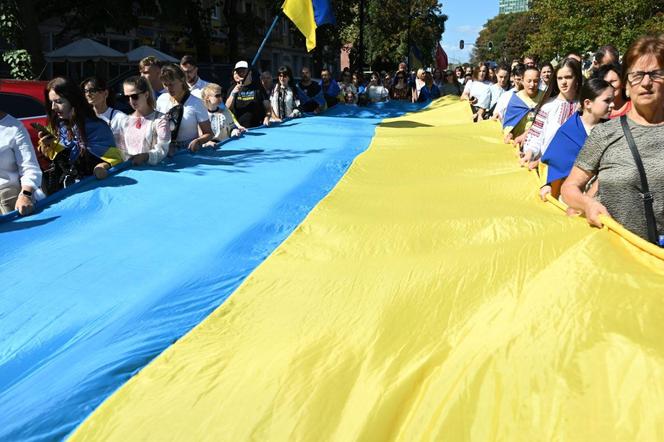 Ukraińcy świętują rocznicę odzyskania niepodległości w Gdańsku. Zniszczono baner przy konsulacie