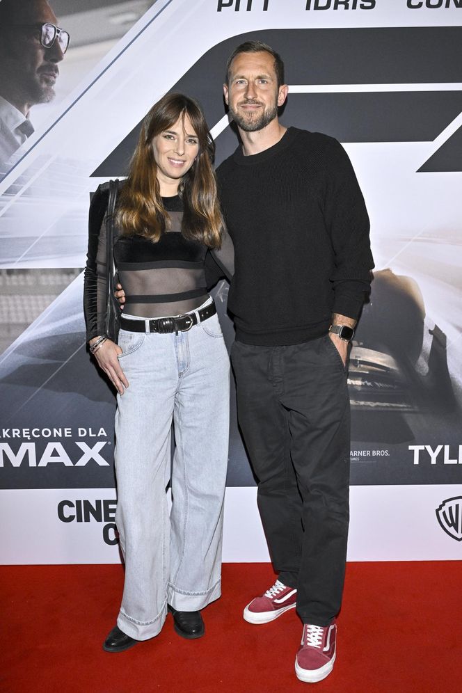 Gwiazdy na premierze „F1” rozbiły się o styl. Werner na podium, reszta w strefie awaryjnej