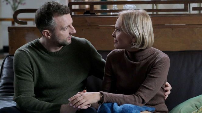 M jak miłość odc. 1870. Dorota (Iwona Rejzner), Bartek (Arkadiusz Smoleński)