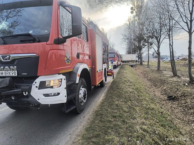 Poważny wypadek pod Wrocławiem. 8-latka trafiła do szpitala 