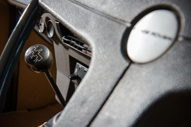Range Rover o numerze seryjnym 001