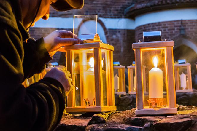 Betlejemskie Światło Pokoju dotrze także do iławskich parafii