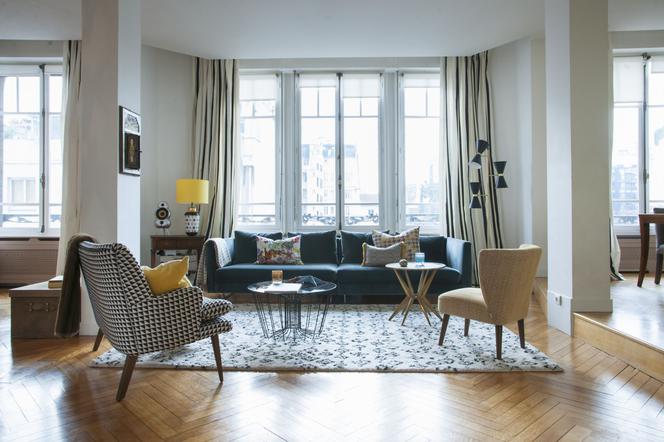 Eklektyczny apartament w Paryżu: vintage, boho i klasyka
