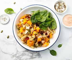 Zdrowie połączone ze smakiem. Ten śniadaniowy bowl przygotujesz w kilka minut