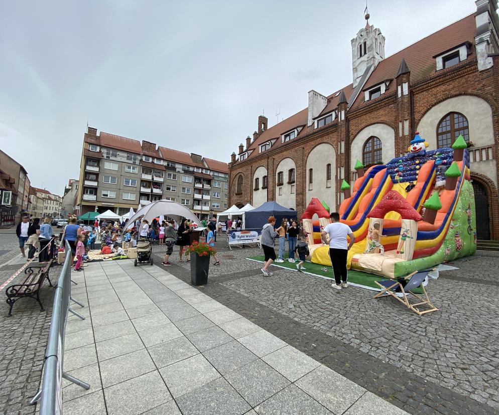 WOLIN Z RYBĄ NA TALERZU - KAMIEŃ POMORSKI - GALERIA