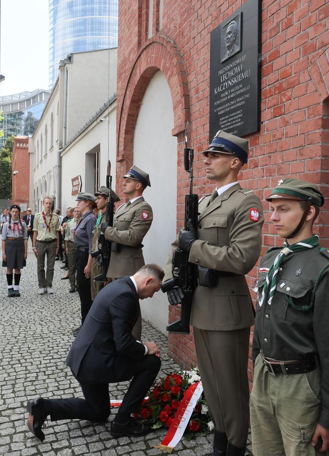 Spotkanie Andrzeja Dudy i Rafała Trzaskowskiego z powstańcami warszawskimi 