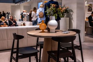 Krzesła do jadalni 2025