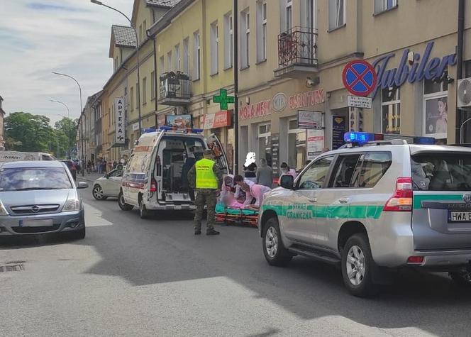 Limanowa. Dziewczynka potrącona przez samochód. Na pomoc ruszyli strażnicy graniczni