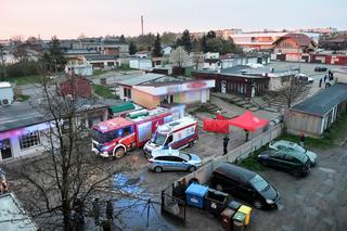 Nożownik z Brzezin z zarzutami. Zginął mężczyzna, policjant został ranny