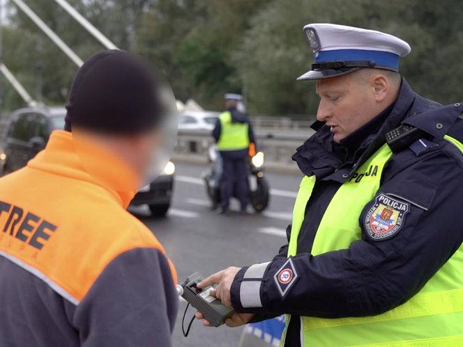 Totalny paraliż Warszawy. Wszystkie ulice stanęły. Policja się tłumaczy
