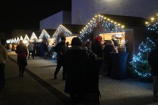 Magia świąt w Fordonie! Byliśmy na Akademickim Jarmarku Bożonarodzeniowym [ZDJĘCIA]