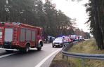 Zderzenie czołowe samochodów w Tworogu. 18-latek zabrany śmigłowcem LPR