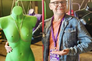 Artur Rawicz miał raka. Prawie stracił oko