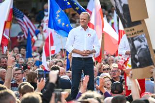 Tusk zwrócił się z apelem do wyborców PiS i Konfederacji: spójrzcie uczciwie w lustro