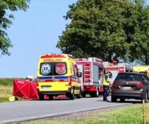 Wyprzedzał kolumnę aut, ale zaskoczył go kierowca forda. 45-latek zginął pod Ostrołęką!