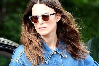 Muza projektantów, ulubienica reżyserów, modowa inspiracja dla kobiet na całym świecie. W czym tkwi sekret wyjątkowego stylu Keiry Knightley?