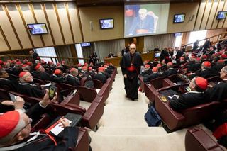 Ponad 100 osób przysięgało przed konklawe. Zamykają Watykan! Bezwzględna dyskrecja