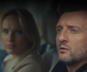 M jak miłość odc. 1876. Dorota (Iwona Rejzner), Bartek (Arkadiusz Smoleński)